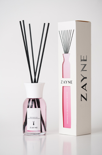 Magnolia Blossom & Wood